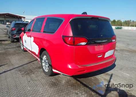 2023 Chrysler Voyager Lx из США, поврежденный, VIN 2C4RC1CG7PR516742